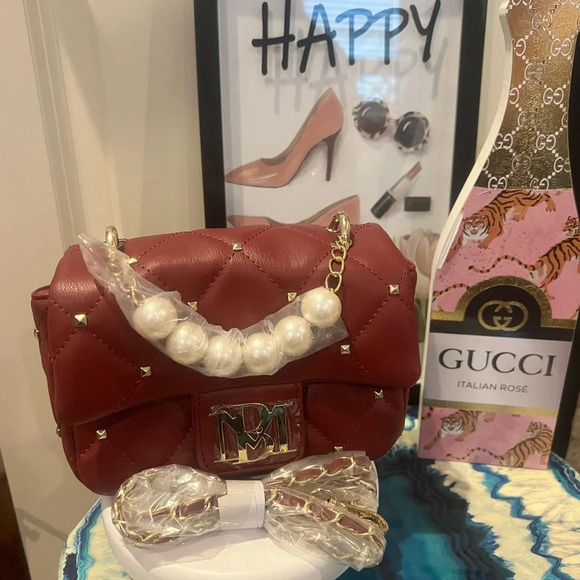 Badgley Mischka NWT Quilted Studs Burgundy Crossbody Bag with Pearl/Chain handle - Picture 1 of 5